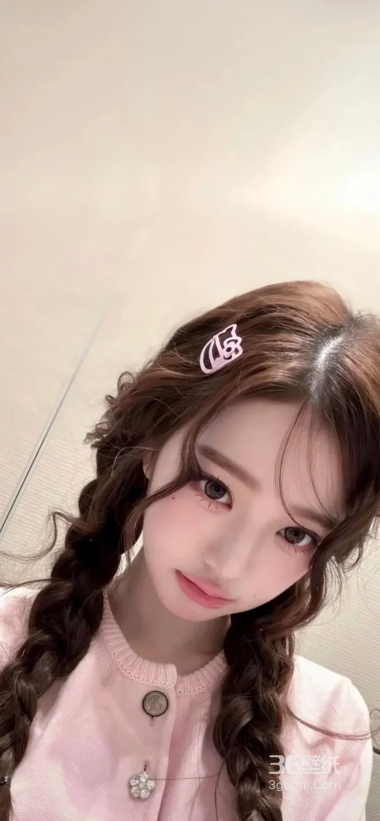 韩系甜妹双麻花辫+卡通发夹 温柔氛围感女生头像参考4