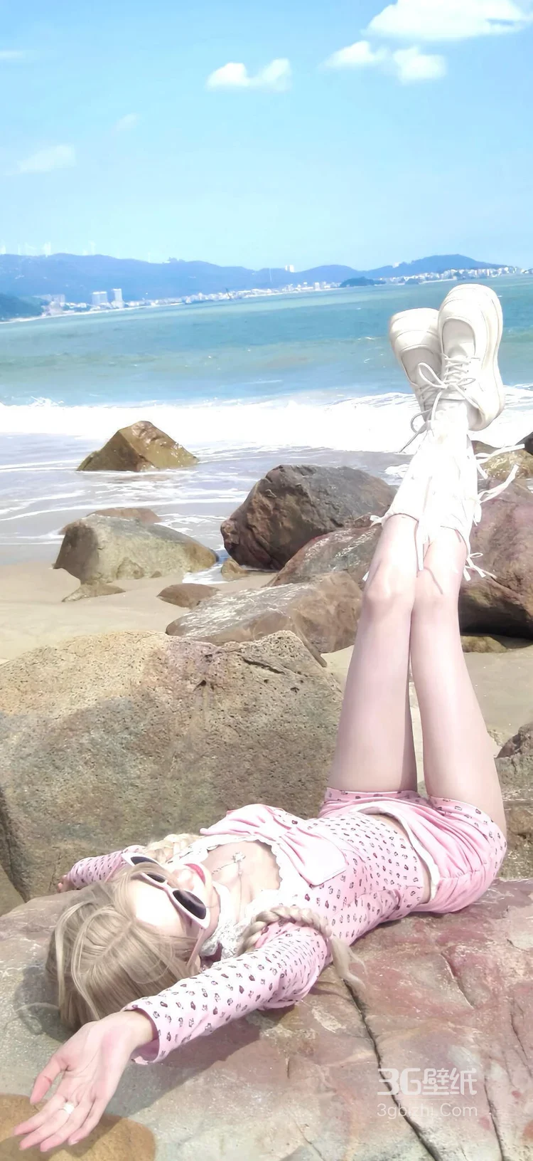 元气女生·红蝴蝶结+白猫 唯美清新户外写真 高赞女生照套图1