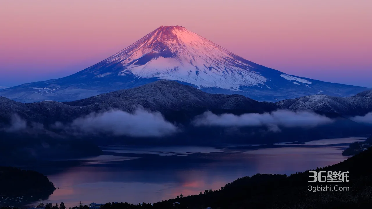 富士山·湖岸云海日出·唯美自然风景电脑壁纸高热度1
