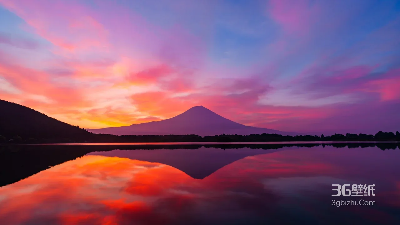 富士山·湖岸晚霞倒影 唯美日系写实电脑壁纸1