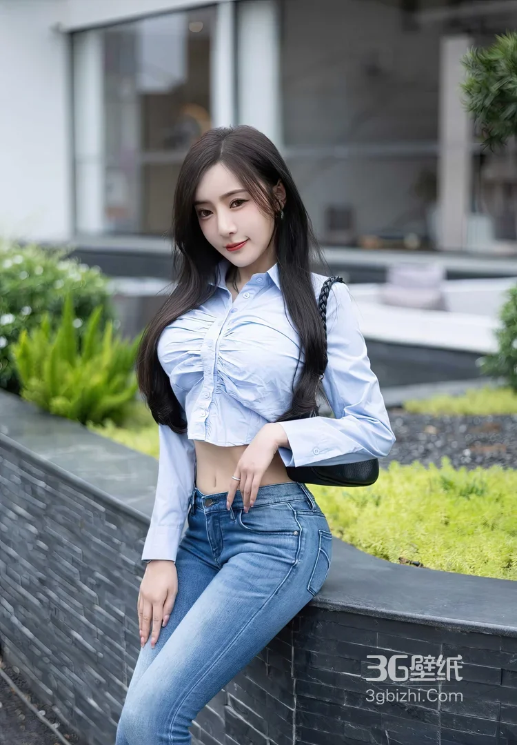 气质女生·清新写实风 短款衬衫+紧身牛仔裤 街拍女神范写真6
