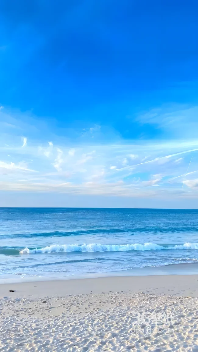 海滩海浪沙滩蓝天·唯美清新·治愈系海滨手机壁纸1