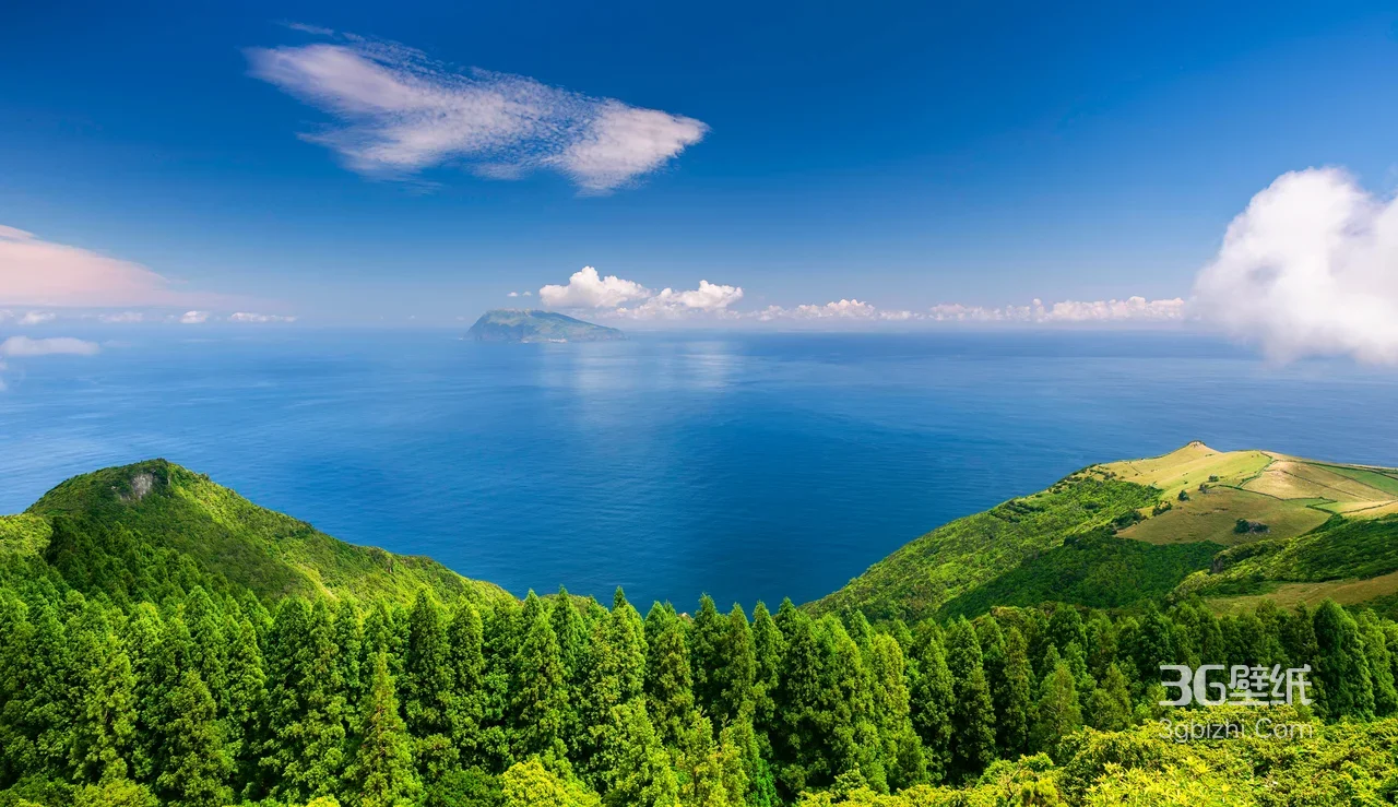 蓝海绿林孤岛·唯美自然风景 宽屏电脑壁纸1