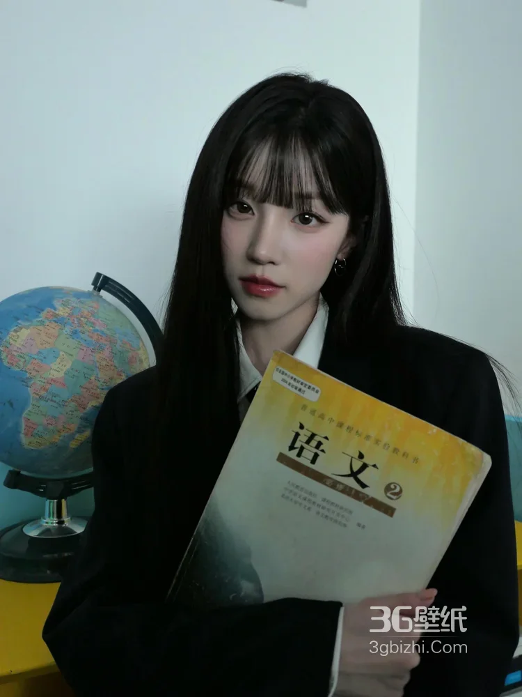 宋雨琦·校服风K歌场景 日系暖光氛围感明星画报9