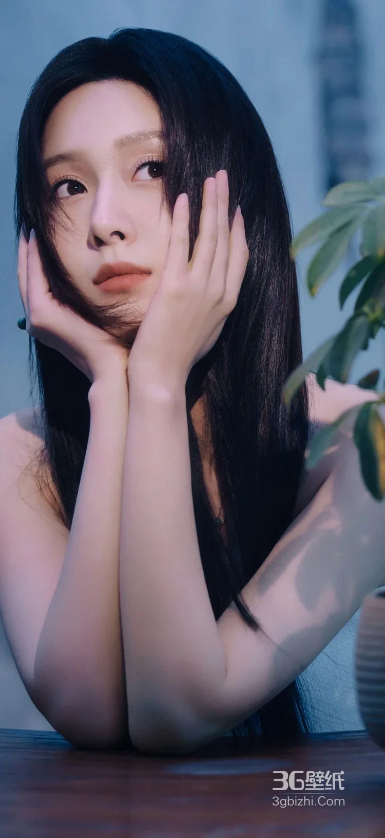 陈意涵·乌黑长发纯白裙 暖光唯美明星写真 时尚大片6