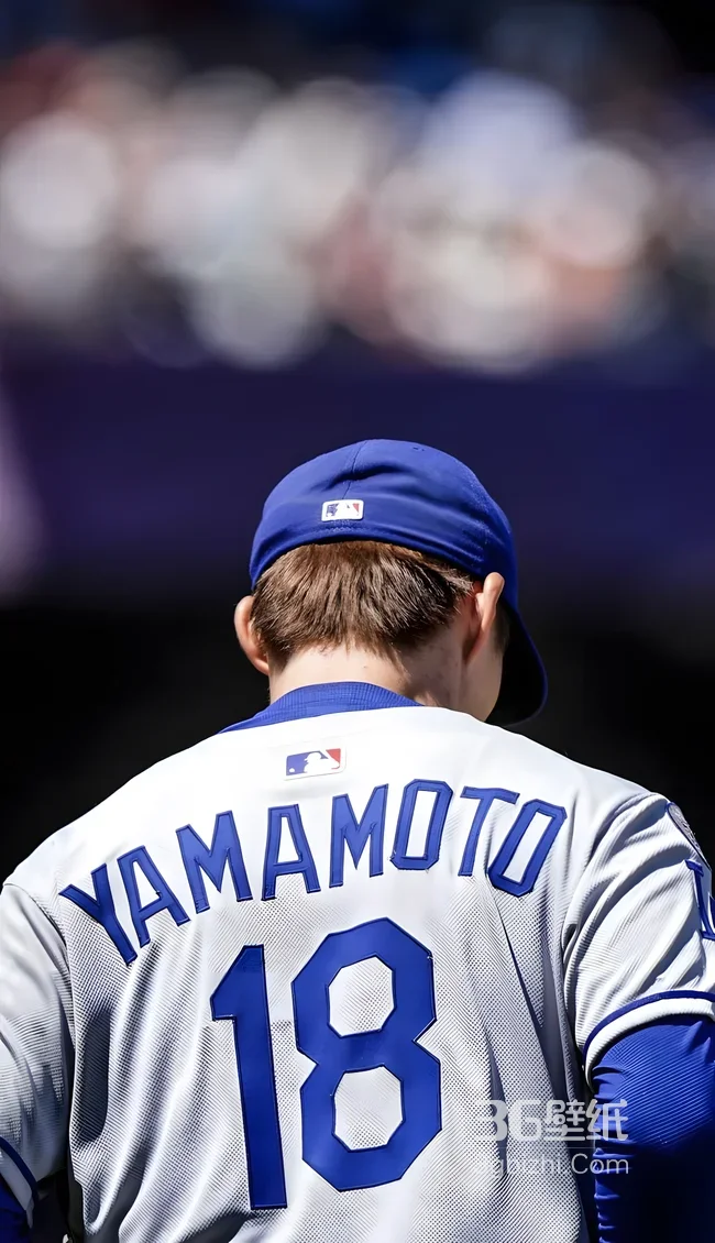 YAMAMOTO山本·18号棒球球衣 写实MLB运动员手机壁纸 体育竞技风热门壁纸1