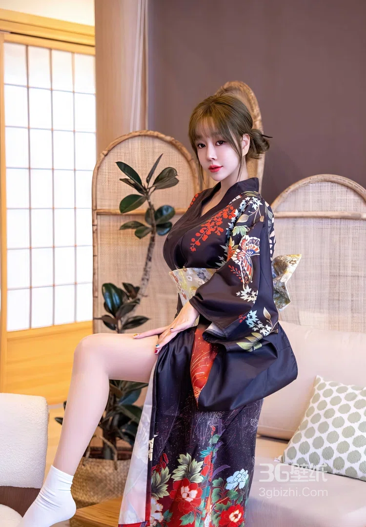 深色和服气质少女室内写真 温婉柔美私房人像3