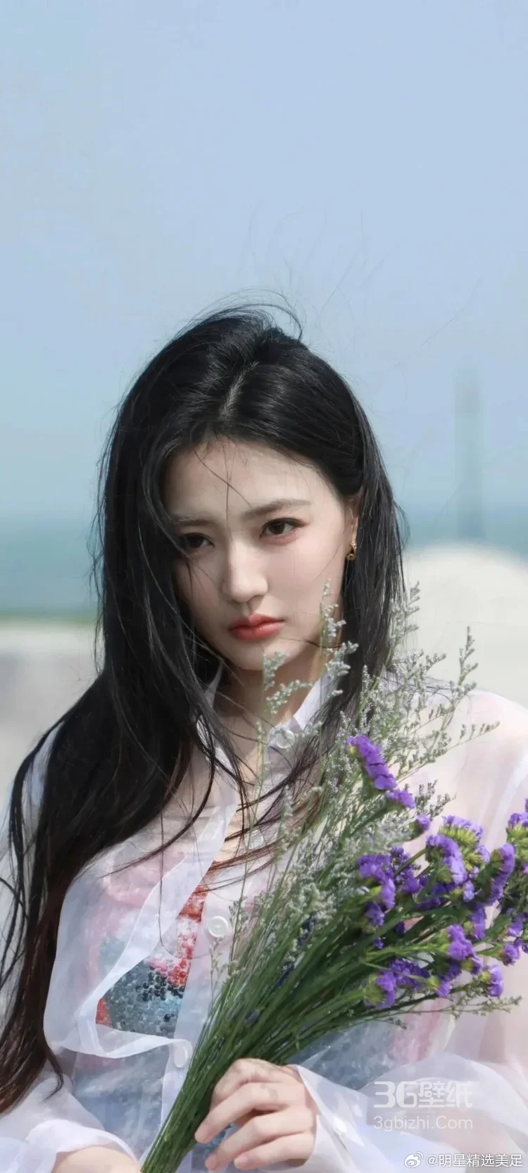 徐璐·海边清新风写真 氛围感女明星街拍大片4