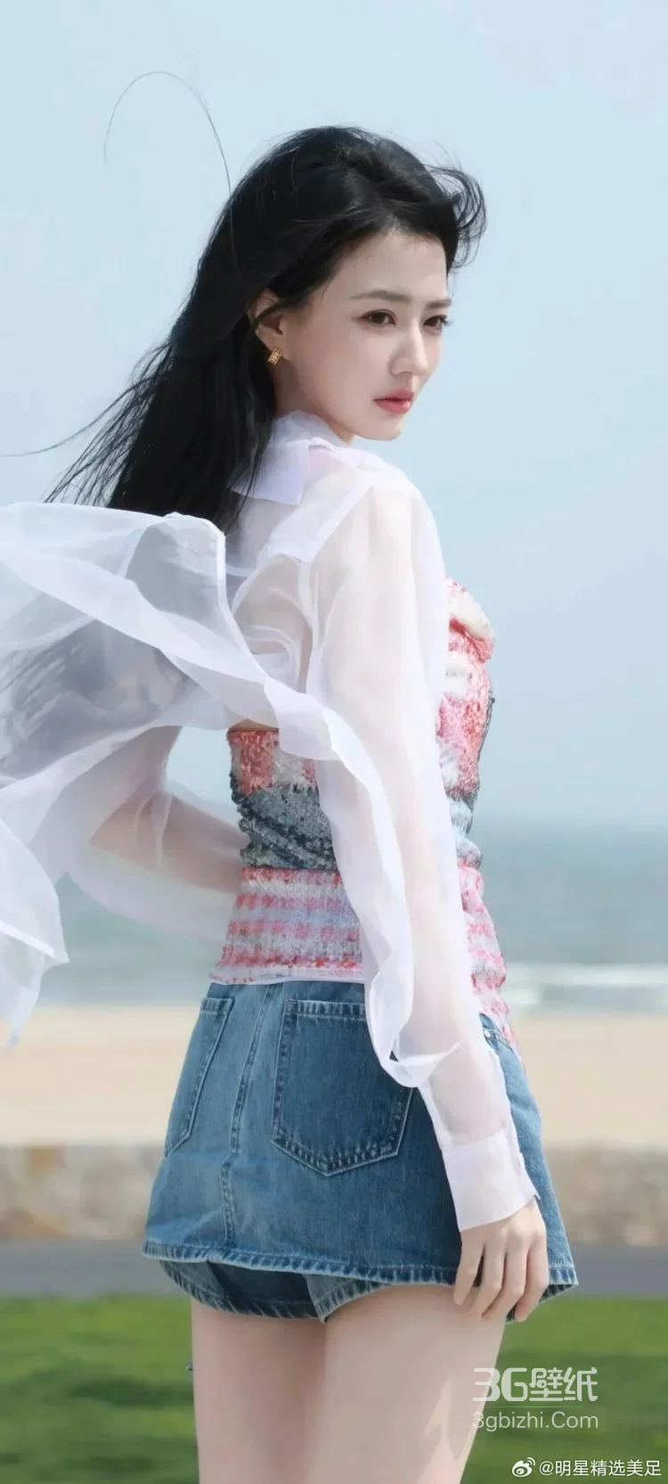 徐璐·海边清新风写真 氛围感女明星街拍大片8