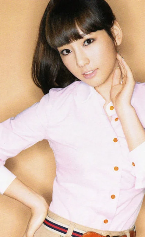 少女时代小鬼队长 金泰妍手机壁纸 – 高清 桌面壁纸 开放版权素材 免费下载 手机电脑通用背景图