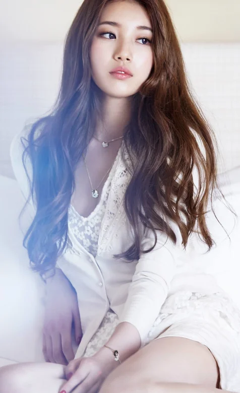 长发性感韩国美女私房壁纸 – 高清 桌面壁纸 开放版权素材 免费下载 手机电脑通用背景图