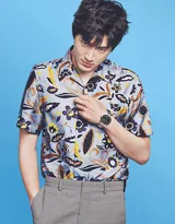 明星林更新个人沙巴封面写真大片