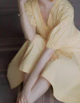 古力娜扎黄色连衣裙唯美清新写真图片