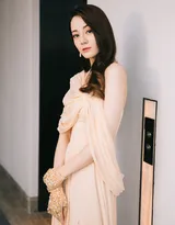 珠光宝气让你认识不一样的迪丽热巴