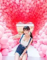 性感吊带连体牛仔裤美女小九九丰满身材写真美图