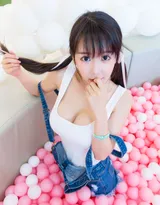 性感吊带连体牛仔裤美女小九九丰满身材写真美图