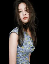 美女陈都灵-帅气黑色风格写真霸气而不失优雅