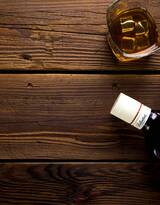名酒威士忌的一组静态图片