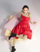 怪力少女王紫璇鬼马精灵搞怪写真杂志图片