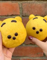 柠檬，蛋挞，蛋糕，薯条的黄色调美食图片