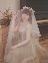 穿婚纱的女孩，齐刘海巨乳美少女唯美婚纱写真摄影图集