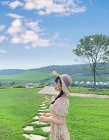 穿婚纱的女孩，齐刘海巨乳美少女唯美婚纱写真摄影图集