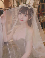穿婚纱的女孩，齐刘海巨乳美少女唯美婚纱写真摄影图集