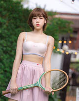 泰国性感内衣短裙美女Anchalee Wangwan网球拍系列写真