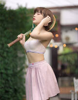 泰国性感内衣短裙美女Anchalee Wangwan网球拍系列写真