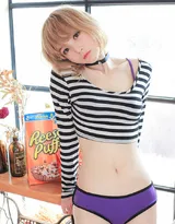 性感妖娆的小蛮腰,清爽短发内衣美少女私房大秀完美身材