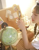 学习文具很丰富的双麻花辫学生制服美少女私房写真