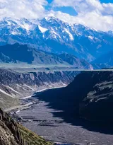 “纵贯天山脊梁的景观大道”天山独库公路唯美景色图片