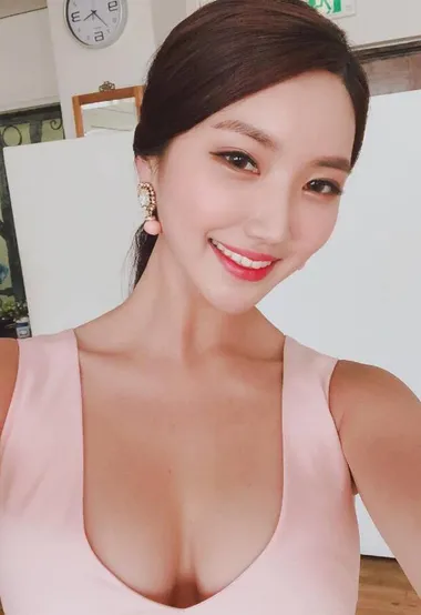 极品气质胸大的美女紧身包臀连衣裙性感自拍写真照片 – 高清 桌面壁纸 开放版权素材 免费下载 手机电脑通用背景图
