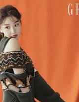 韩国女星韩善花GRAZIA杂志写真，着针织衫连衣裙优雅迷人