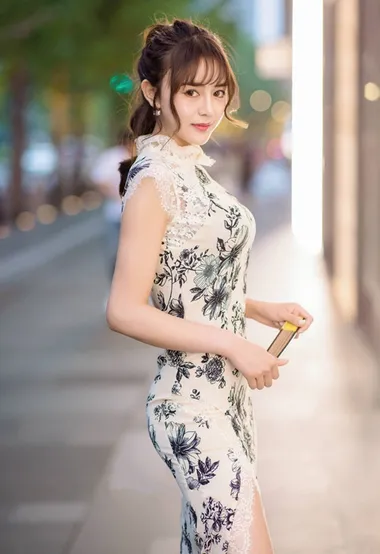 优雅的气质，矜持的性感，旗袍美女街拍美腿美图欣赏 – 高清 桌面壁纸 开放版权素材 免费下载 手机电脑通用背景图
