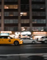 唯美的繁华城市风景图片