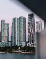 唯美的繁华城市风景图片