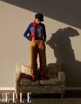 关晓彤微博晒杂志写真，夸张复古造型展现非主流个性