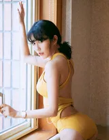 美腿翘臀内衣比基尼紧身衣美女性感私房摄影写真照