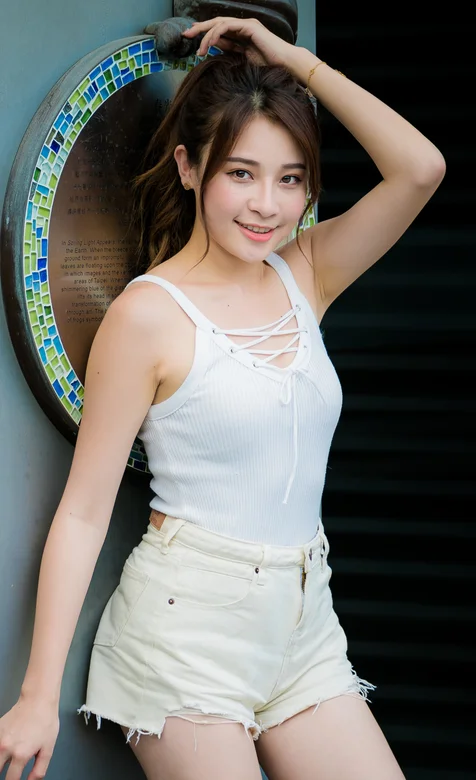 站于化妆镜前的微胖马尾辫美女 – 高清 桌面壁纸 开放版权素材 免费下载 手机电脑通用背景图