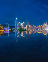 城市与湖面之间的美丽倒影 宛如天空之境的重庆旅游摄影图