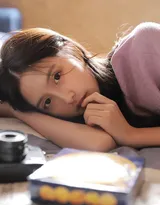 阳光如你，青春洋溢的大眼睛少女私房光影写真图片
