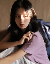 阳光如你，青春洋溢的大眼睛少女私房光影写真图片