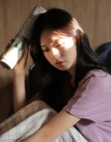 阳光如你，青春洋溢的大眼睛少女私房光影写真图片