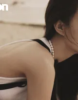 徐璐牛仔热裤穿搭享受夏日海风唯美海边写真图片