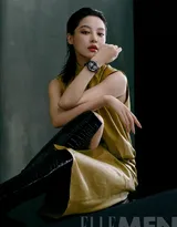 辛芷蕾皮衣系列穿搭气场,表现力十足写真图片