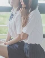 百合，拉拉，教室里一对JK制服短裙学妹高清摄影写真美图