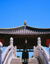 迪丽热巴漫游古都西安唯美写真