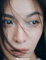 钟楚曦九月刊封面写真大片,自带冷御气质,硬照信手拈来