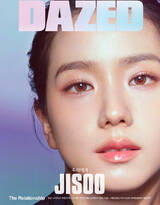 韩国女星金智秀杂志封面写真，金智秀明艳动人的美妆画报图片